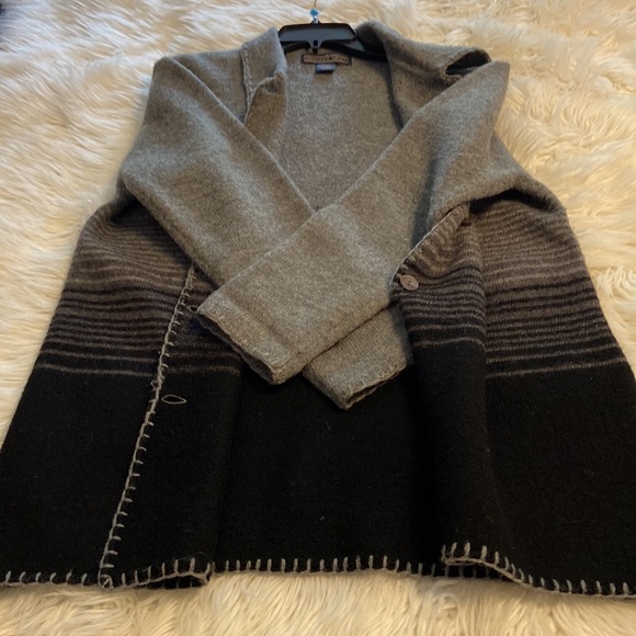 HERMAN & GEIST 100% wool Sweater size L excellent condition length 30/31” - Picture 11 of 12